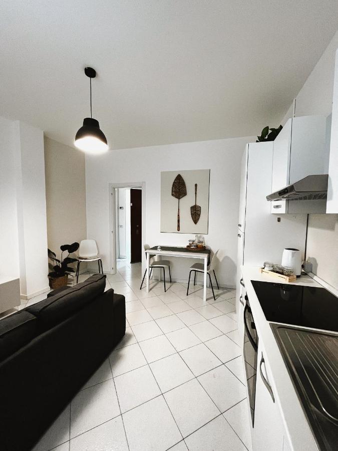 Daisy Homes #2 มอนซา ภายนอก รูปภาพ